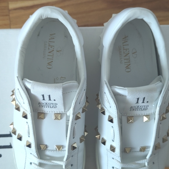 Valentino Rockstud Untitled Sneakers - Picture 5 of 13
